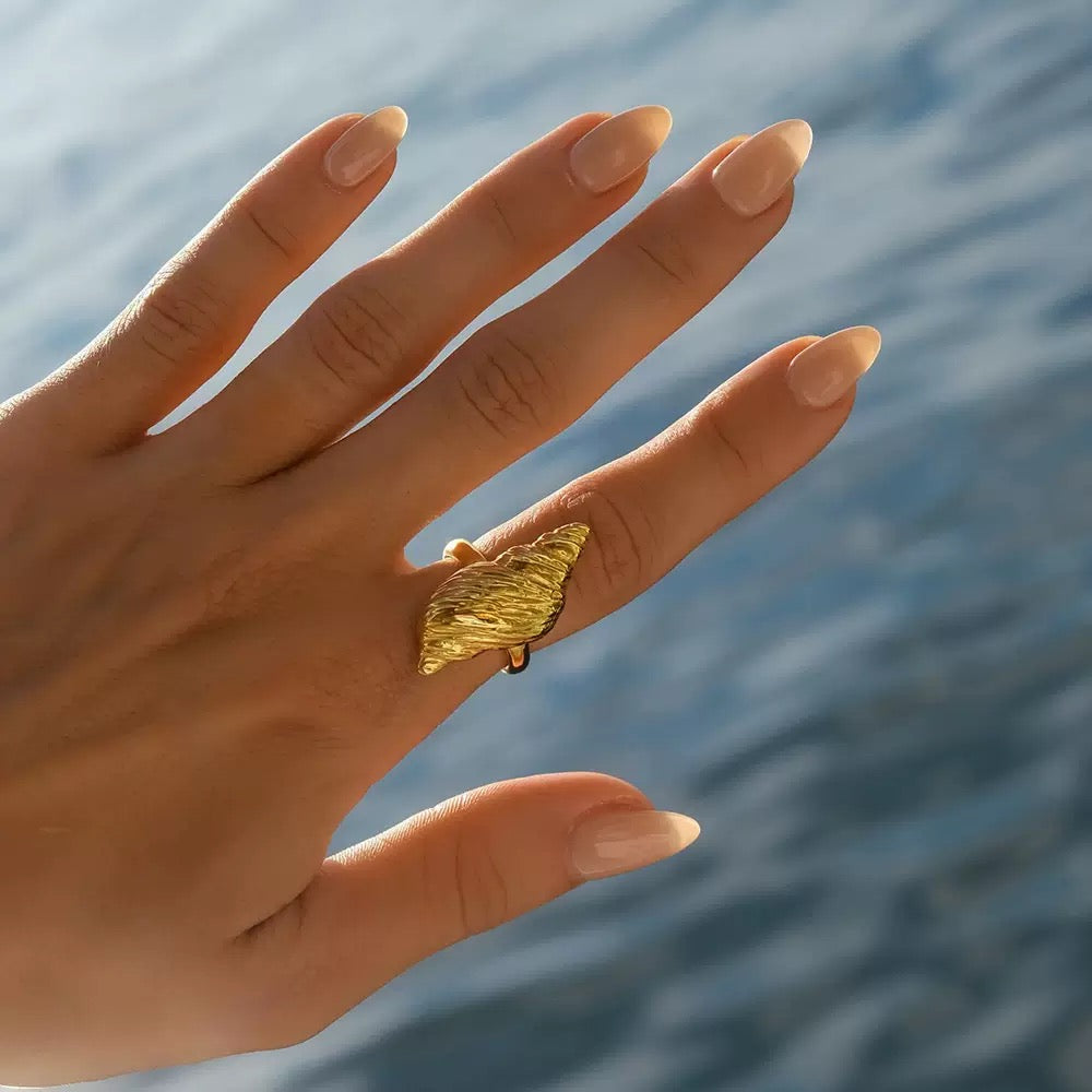 Croissant Ring
