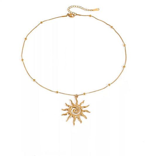 Big Sun Single Charm Necklace